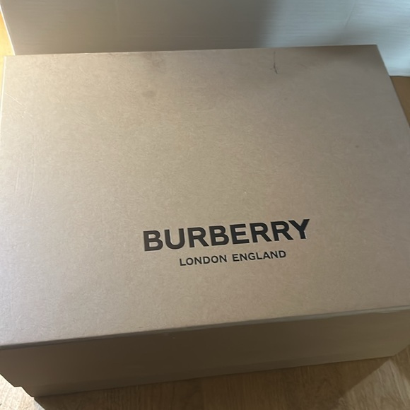 Burberry Dewey Vintage Check Backp - Picture 14 of 14